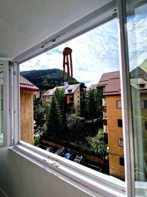 Apartamento Forest Intimate Hideaway - Sub Padure Love Nest Braşov Exterior foto